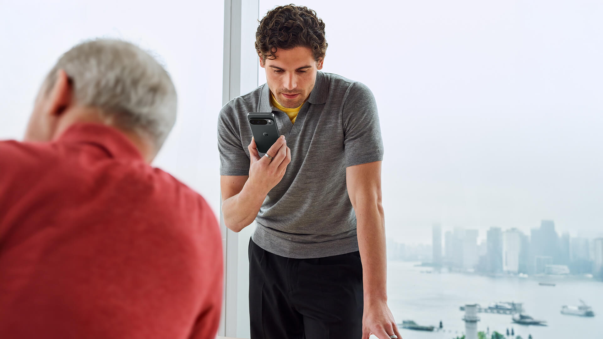 On Device AI Beitragsbild CANCOM.info